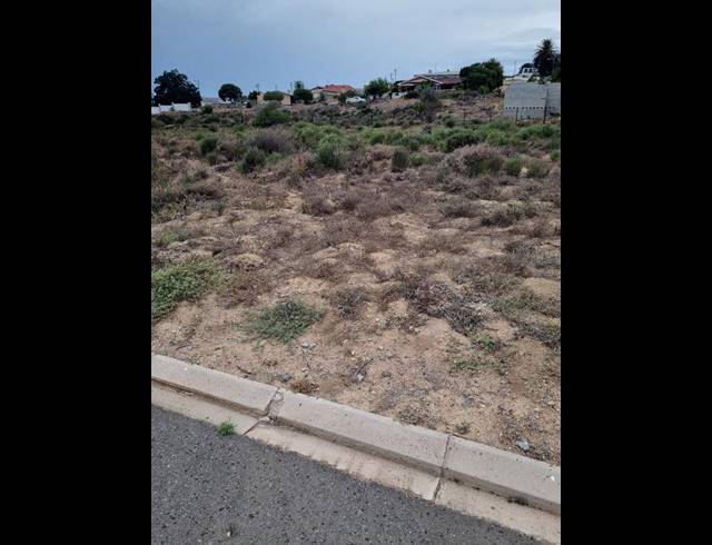 2 BEDROOM HOUSE FOR SALE IN ST HELENA VIEWS